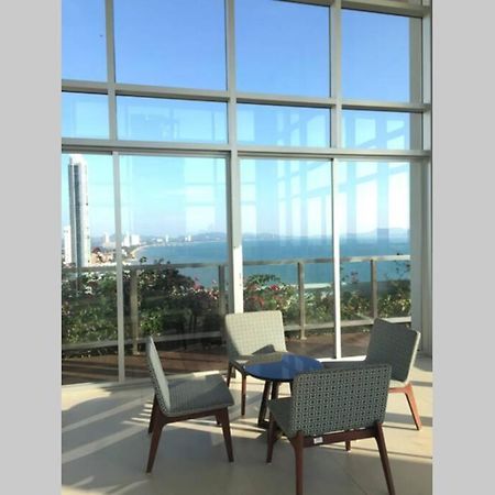 Stunning Seaview Suite Praia de Jomtien Exterior foto