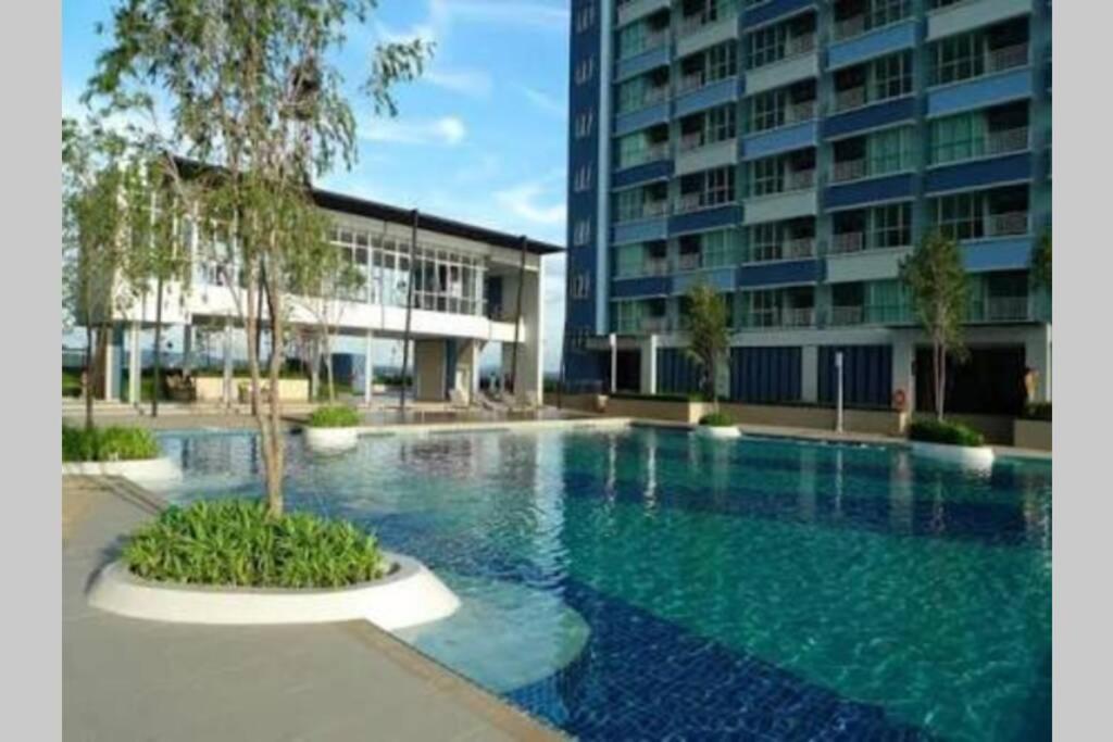 Stunning Seaview Suite Praia de Jomtien Exterior foto