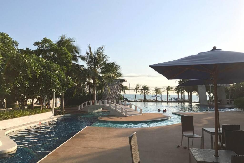Stunning Seaview Suite Praia de Jomtien Exterior foto