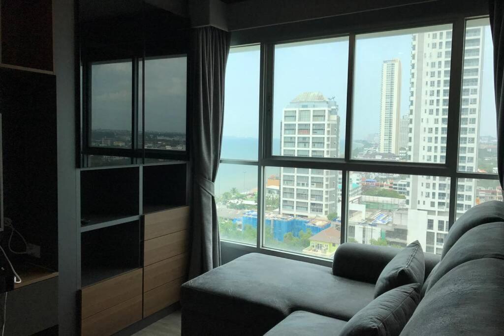 Stunning Seaview Suite Praia de Jomtien Exterior foto