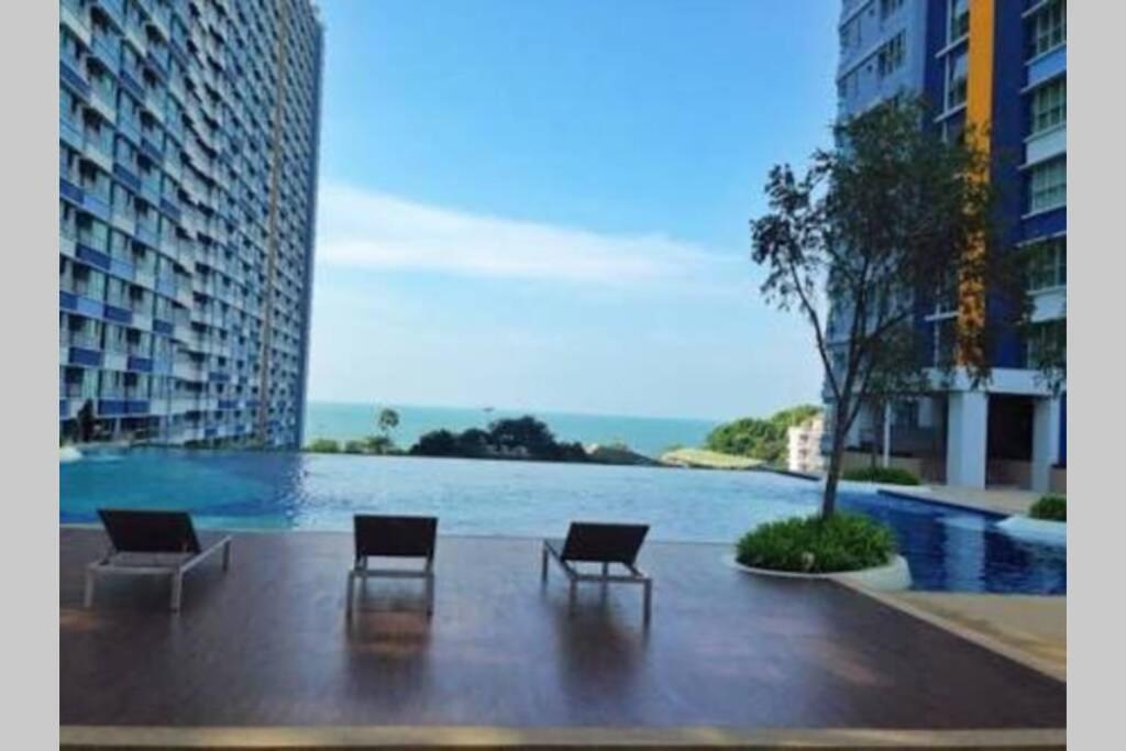 Stunning Seaview Suite Praia de Jomtien Exterior foto
